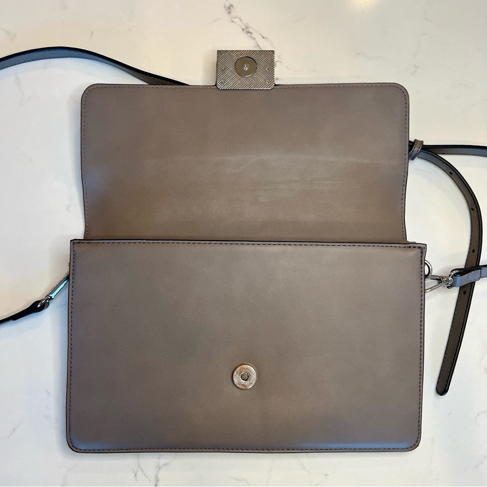 Chelsea28 Leighton Colorblock Faux Leather Crossbody Bag - Picture 12 of 15